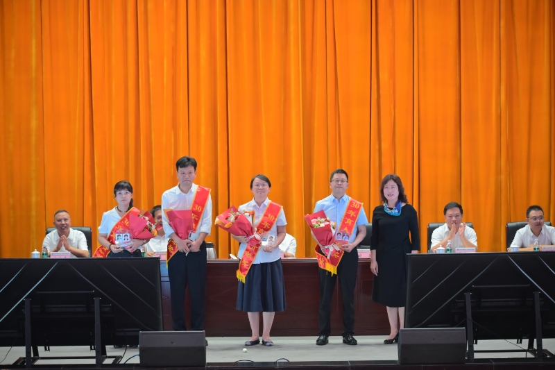 微信图片_20250909171518_105_296.jpg